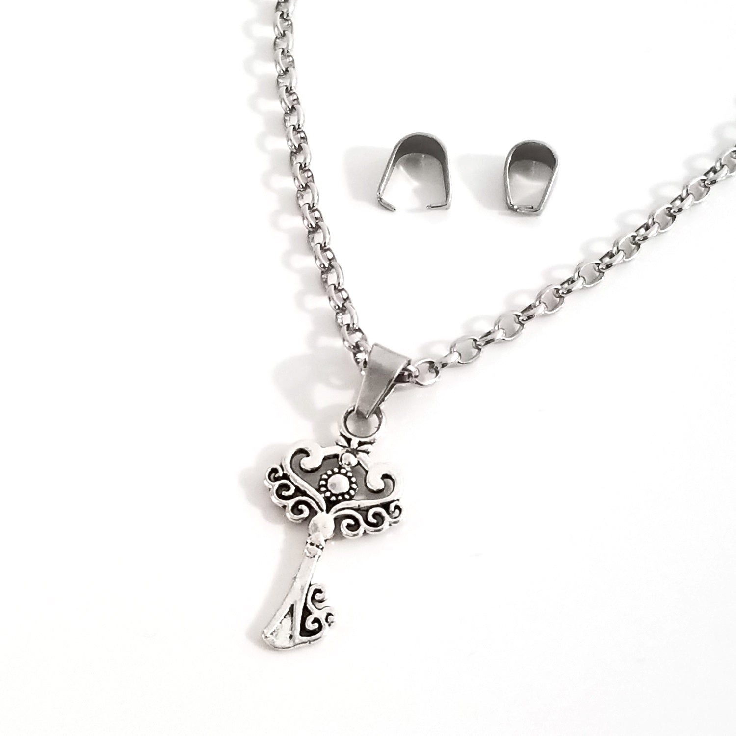 How to Use Pinch Bails