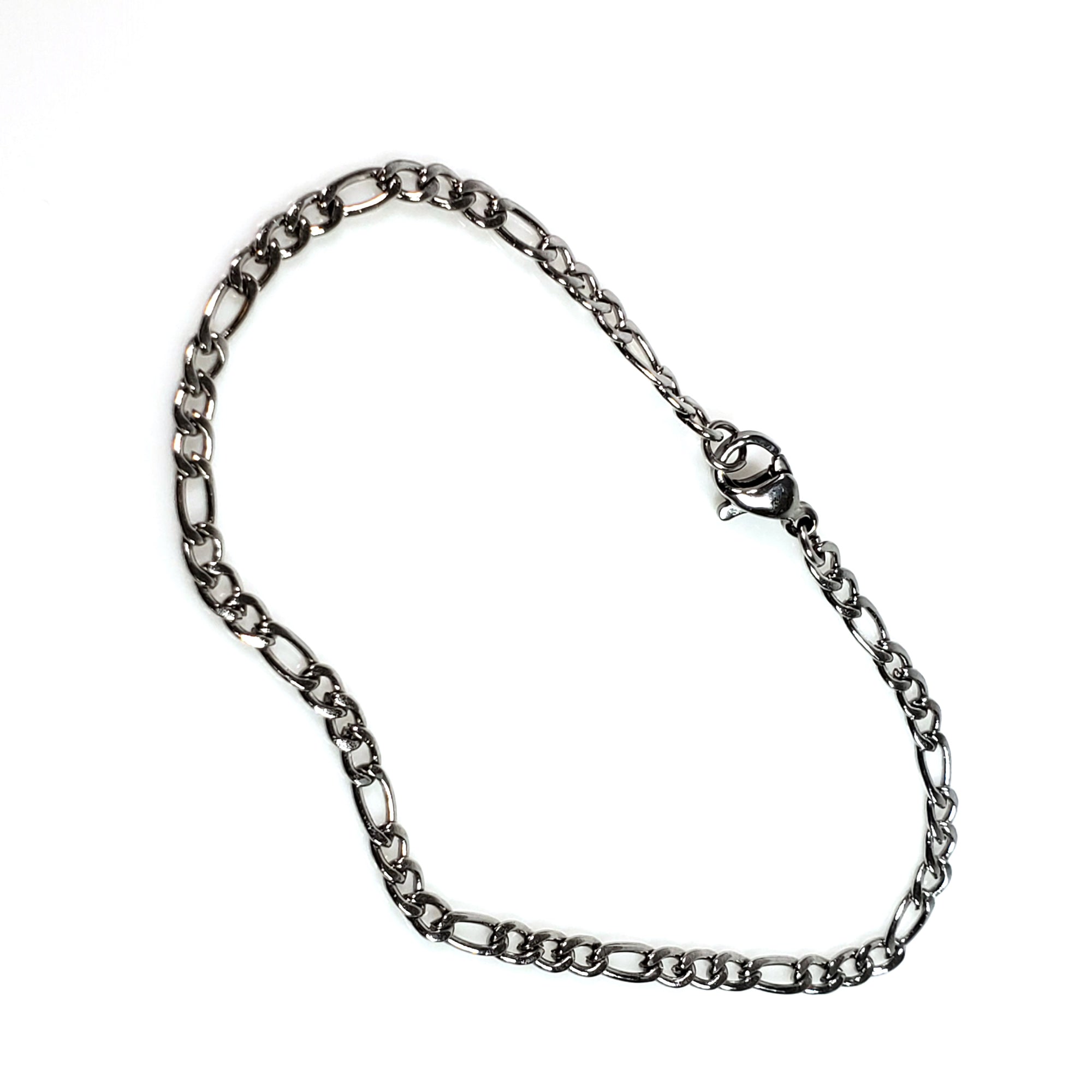 4mm Figaro Chain, 5~8mm long, 4mm wide, 1mm thick, Lot Size 30 Feet), #1974