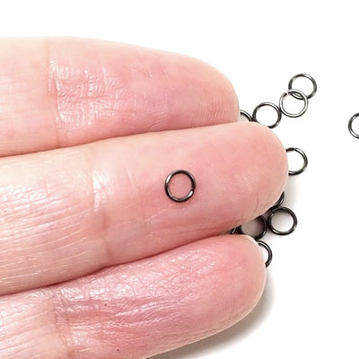 4mm Hematite / Black Stainless Jump Rings, 4x0.6mm, 2.8mm Inside Diameter, Closed Unsoldered, Lot Size 50 Pieces