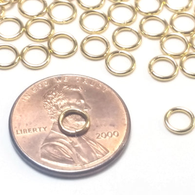 Gold Stainless Jump Rings, 4x0.6mm, 2.8mm Inside Diameter, 23 gauge, Closed Unsoldered, Lot Size 100