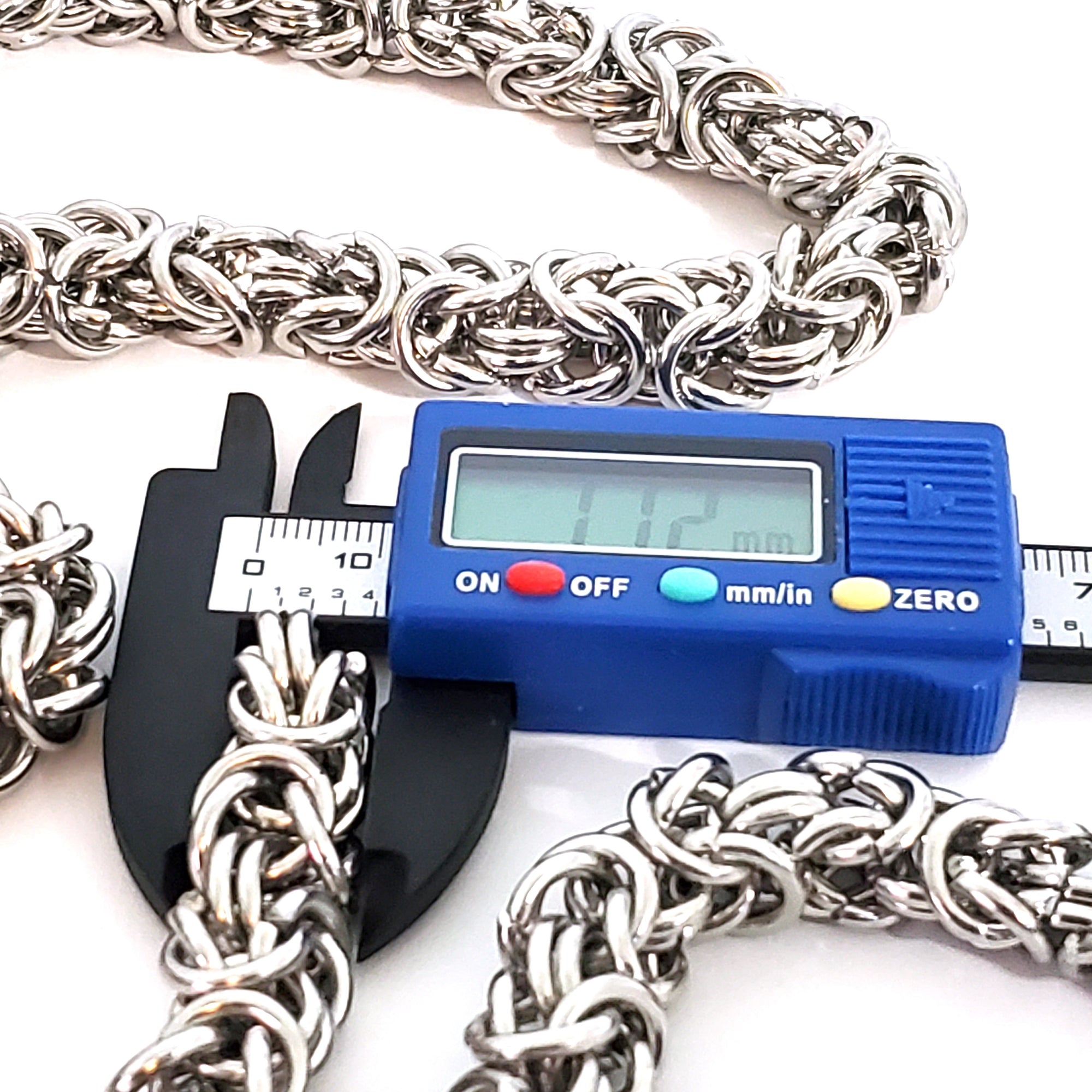 Heavy Duty Byzantine Chain Stainless Steel, Open Links, 11mm Diameter, 1 Meter #1966 D