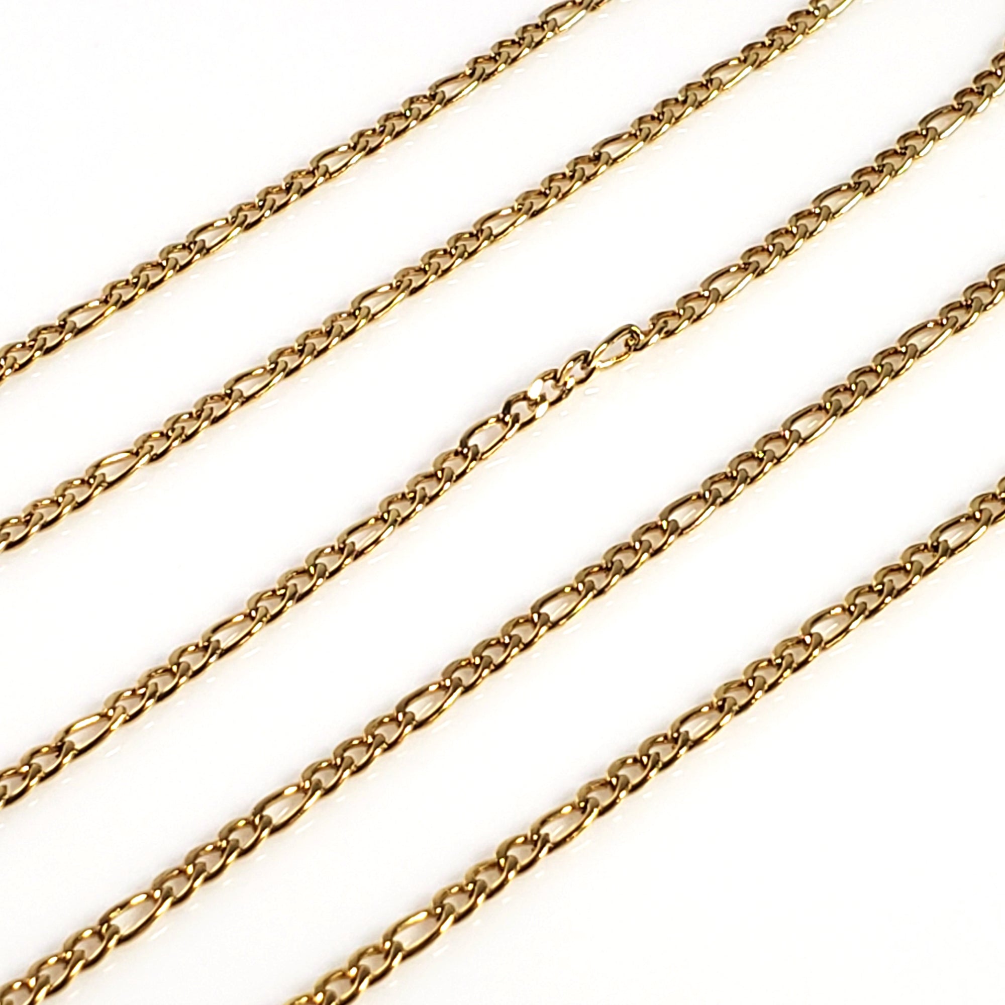 3mm Gold Figaro Chain, 4~6mm long, 3mm wide, 0.8mm thick, Lot Size 50 meters (about 160 feet), #1973 G