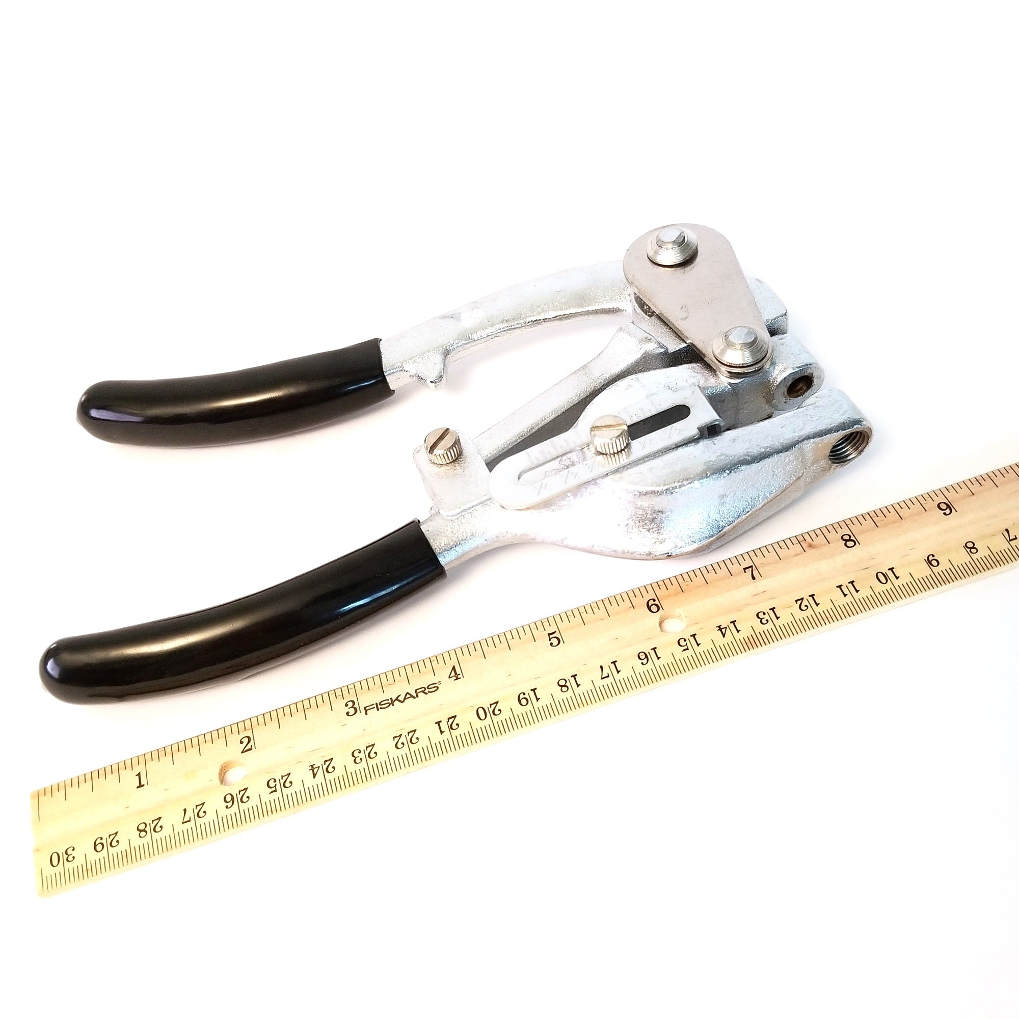 Mighty Punch Kit 7 Die Sets, 2.3, 3.1, 3.9, 4.7, 5.5, 6.3 ,7.1mm, MP 113