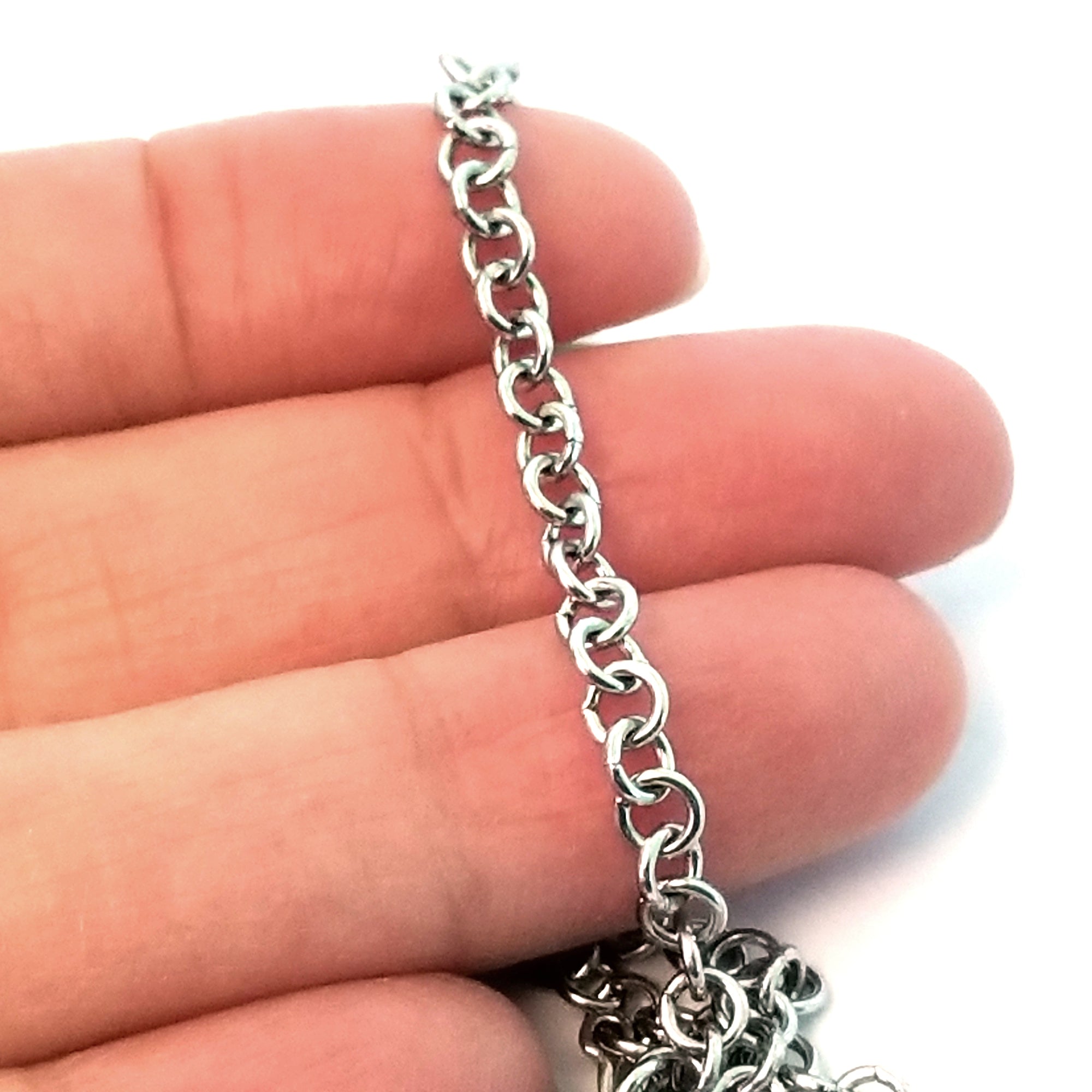 Round Link Chain, 4mm Open Links, 0.8mm thick, Lot Size 20 Meters, #1956