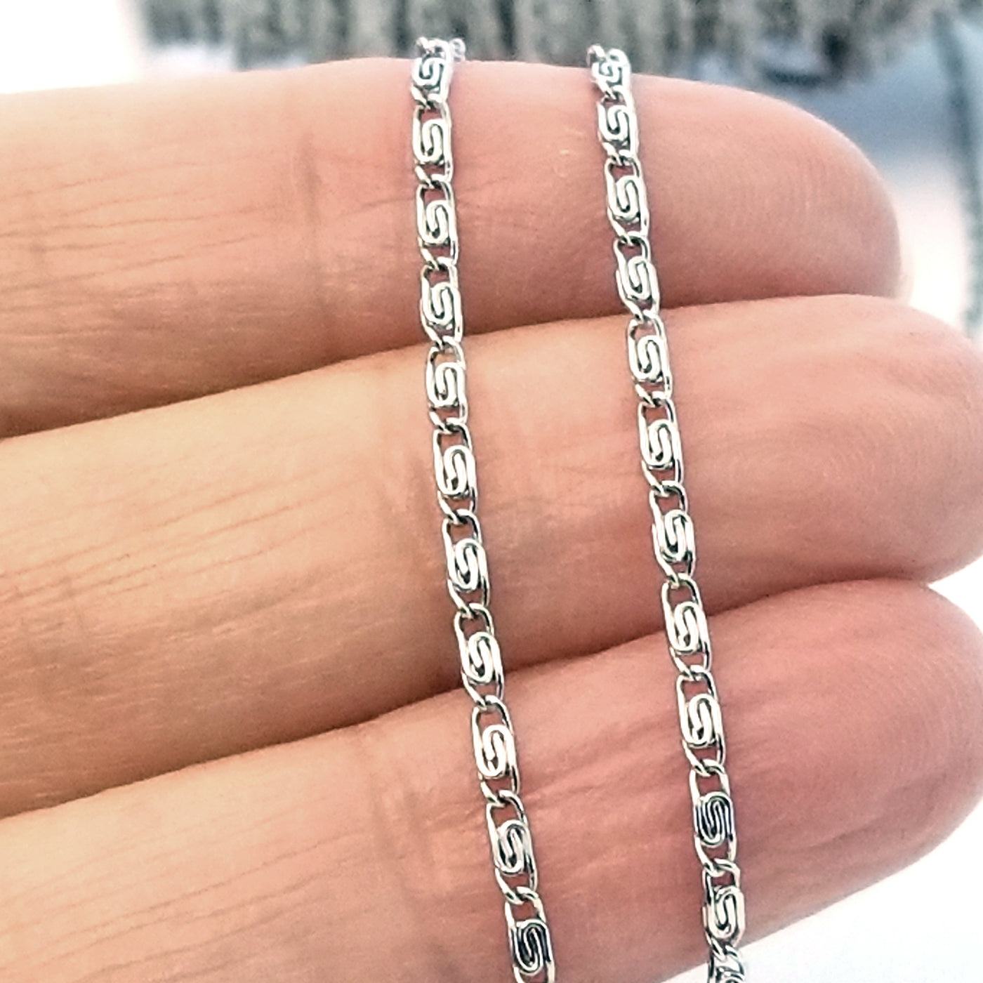 Lumachina Chain, 4x1.5mm, Lot Size 50 meters (about 160 feet), #1963